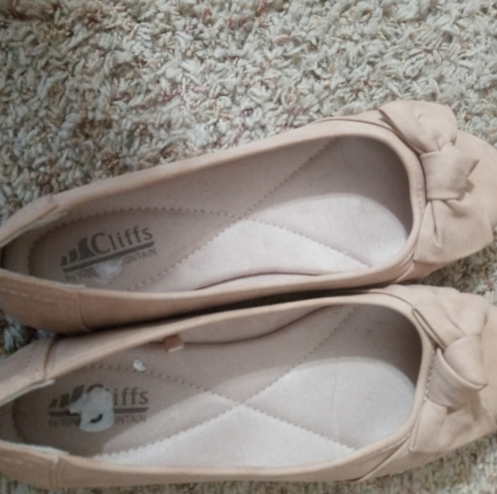 Cliffs White Mountain Tan Shoes